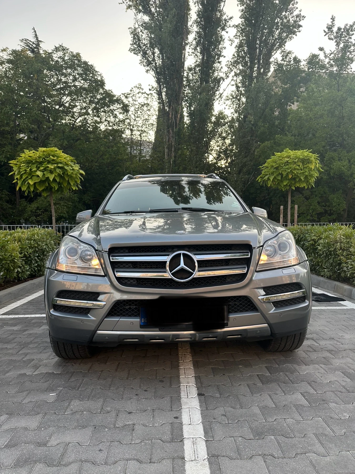 Mercedes-Benz GL 350, снимка 3 - Автомобили и джипове - 55316250
