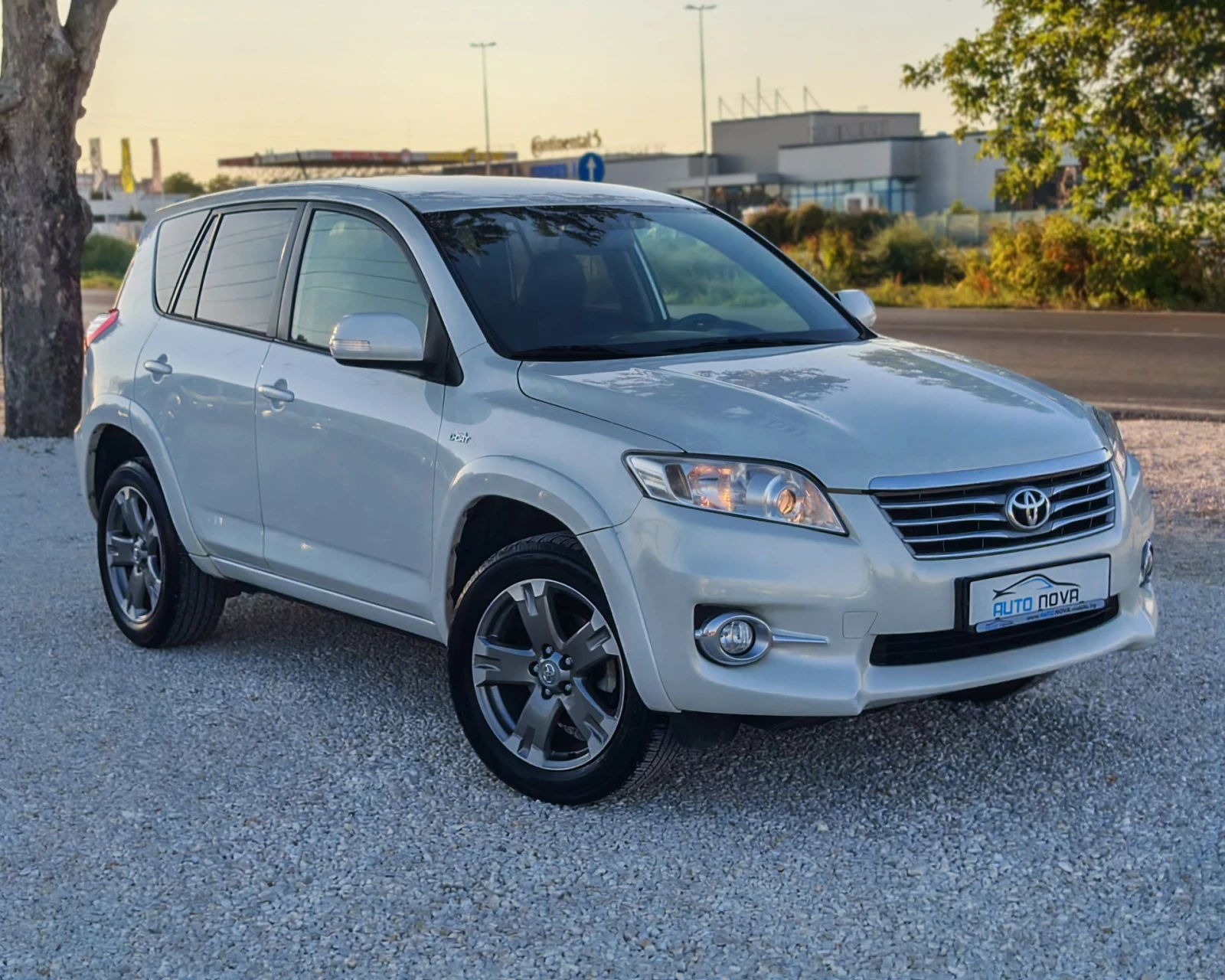 Toyota Rav4 2.2 150 К.С. АВТОМАТ! 4X4! CROSSOVER! 188 000 КМ! 