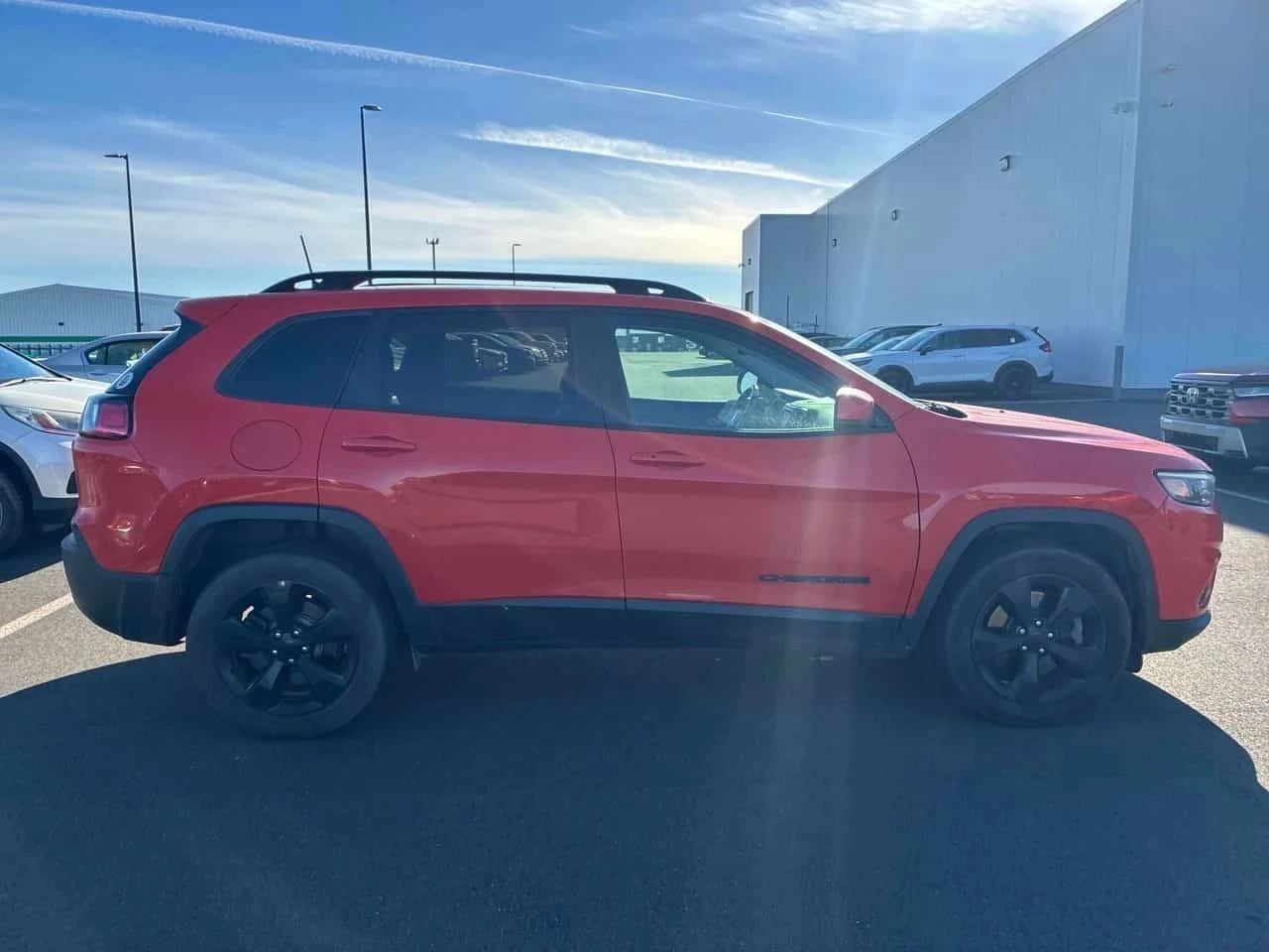 Jeep Cherokee, снимка 3 - Автомобили и джипове - 56730316