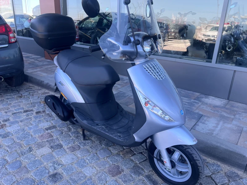 Piaggio Fly 50, снимка 2 - Мотоциклети и мототехника - 51522038
