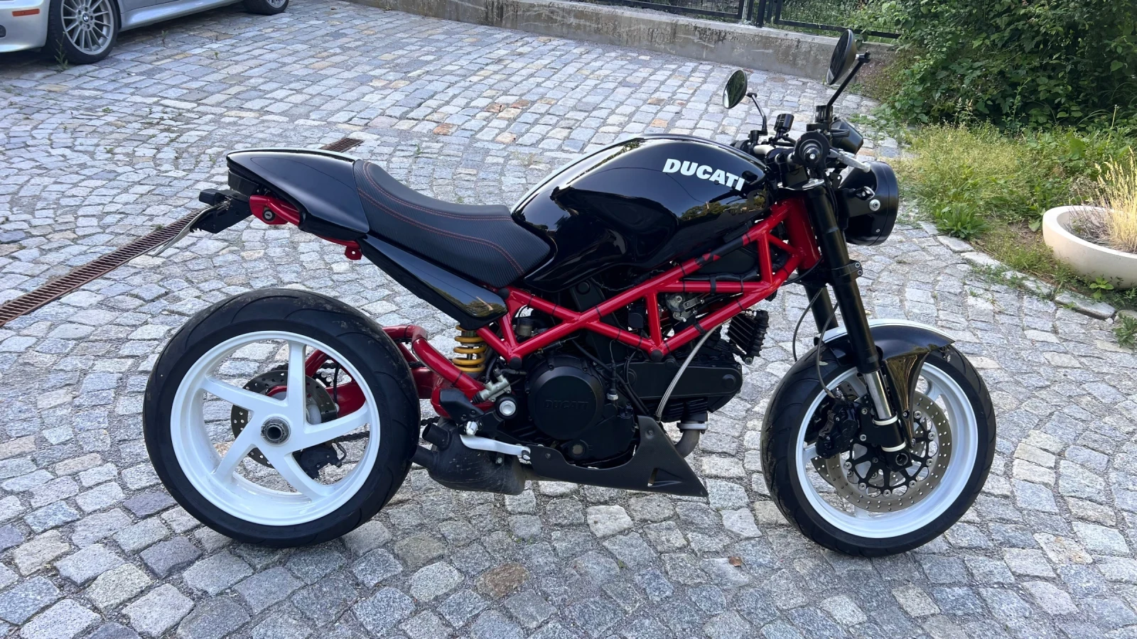 Ducati Monster S2R 800 - изображение 9
