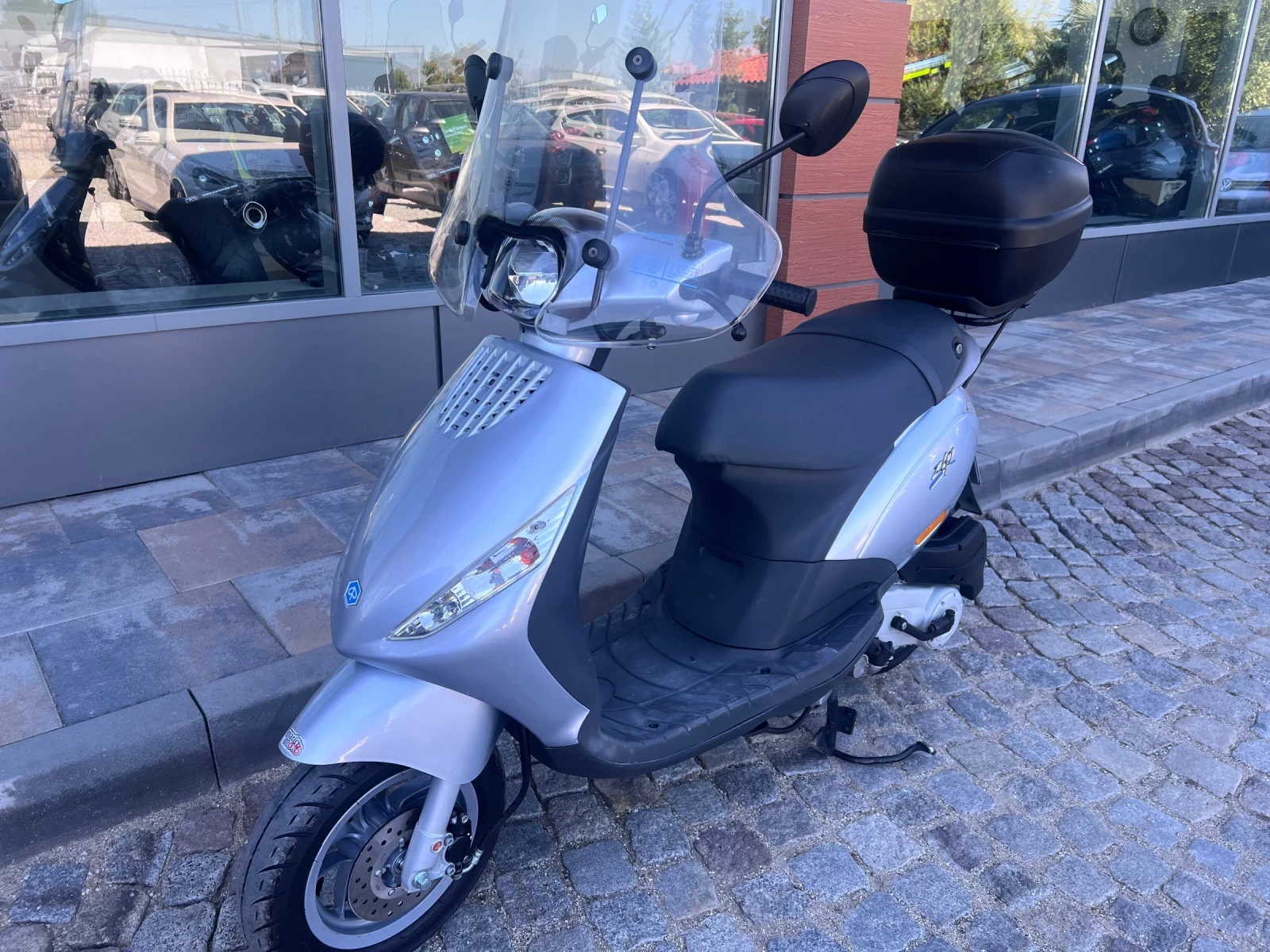 Piaggio Fly 50 - изображение 5