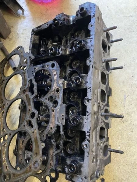 Двигател на части 2011 VW GOLF SEAT AUDI SKODA 2.0 TDI Engine CBA CBAB