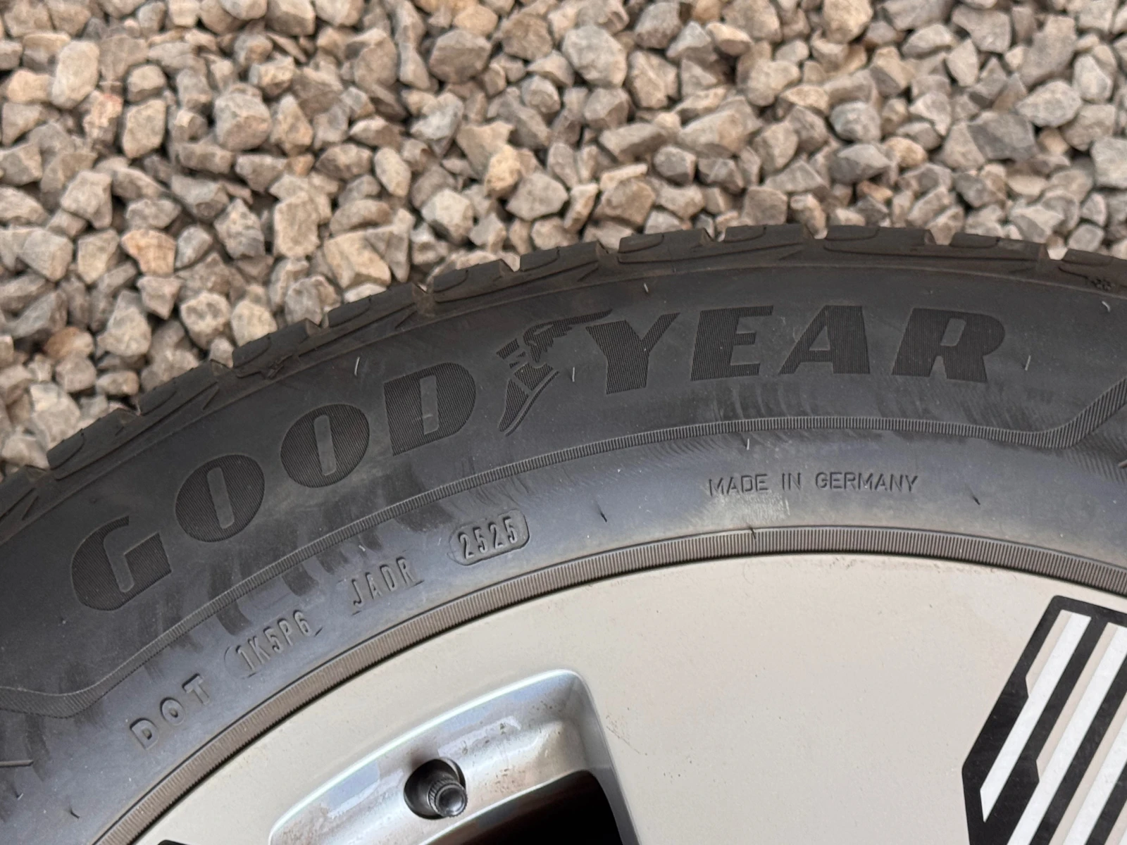 Гуми с джанти Goodyear 255/55R19, снимка 5 - Гуми и джанти - 56172550