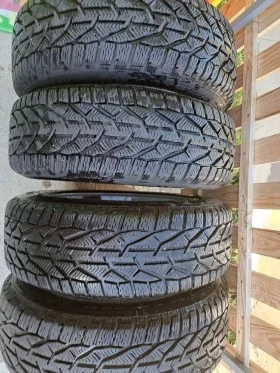 Гуми с джанти Tigar 215/60R17, снимка 2 - Гуми и джанти - 44782559