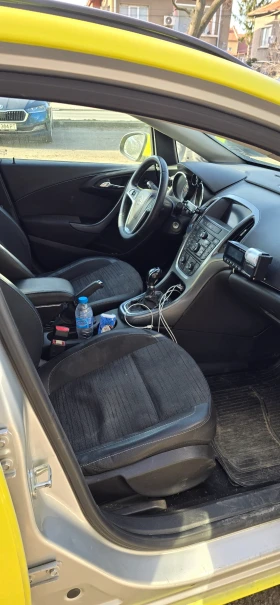 Opel Astra, снимка 8