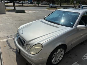 Mercedes-Benz E 320 На задно с пружини, снимка 16