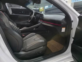 Hyundai Elantra, снимка 10