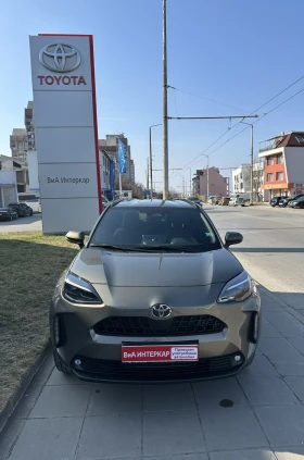 Toyota Yaris Cross 1.5 HEV Chic | Mobile.bg    2