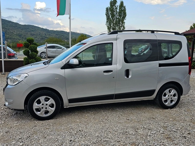 Dacia Dokker 1.2 КЛИМА !! НАВИ !! РЕАЛНИ 104000 км., снимка 2 - Автомобили и джипове - 42297994