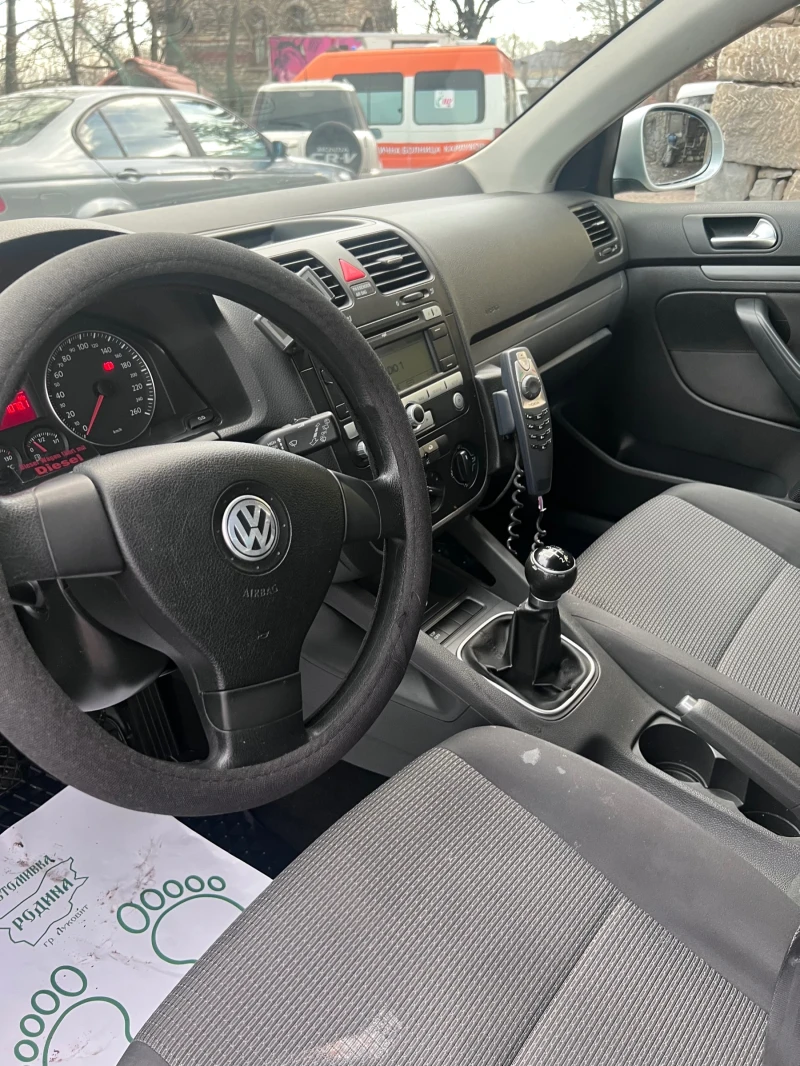 VW Golf 5, снимка 7 - Автомобили и джипове - 46968826