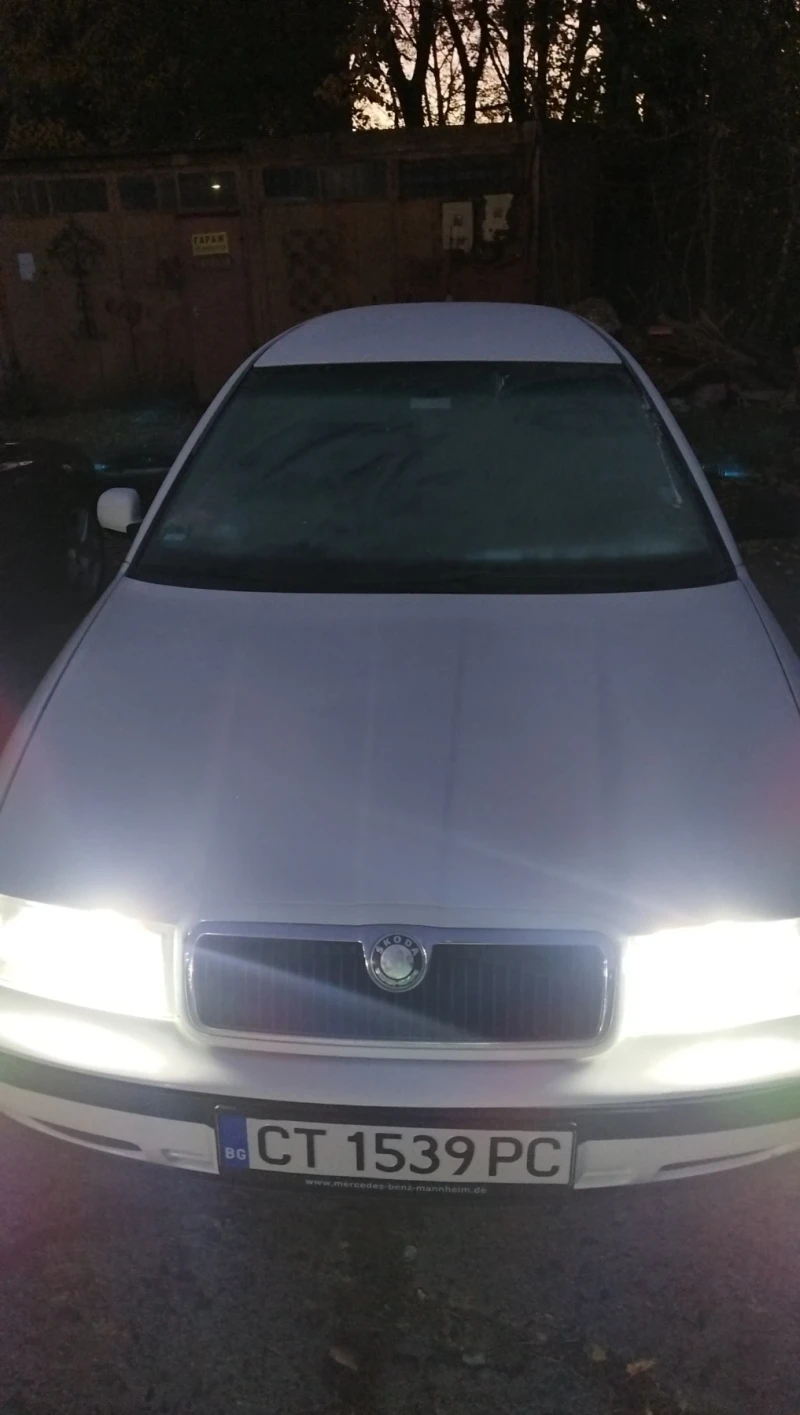 Skoda Octavia 1.9TD?, снимка 7 - Автомобили и джипове - 48092836