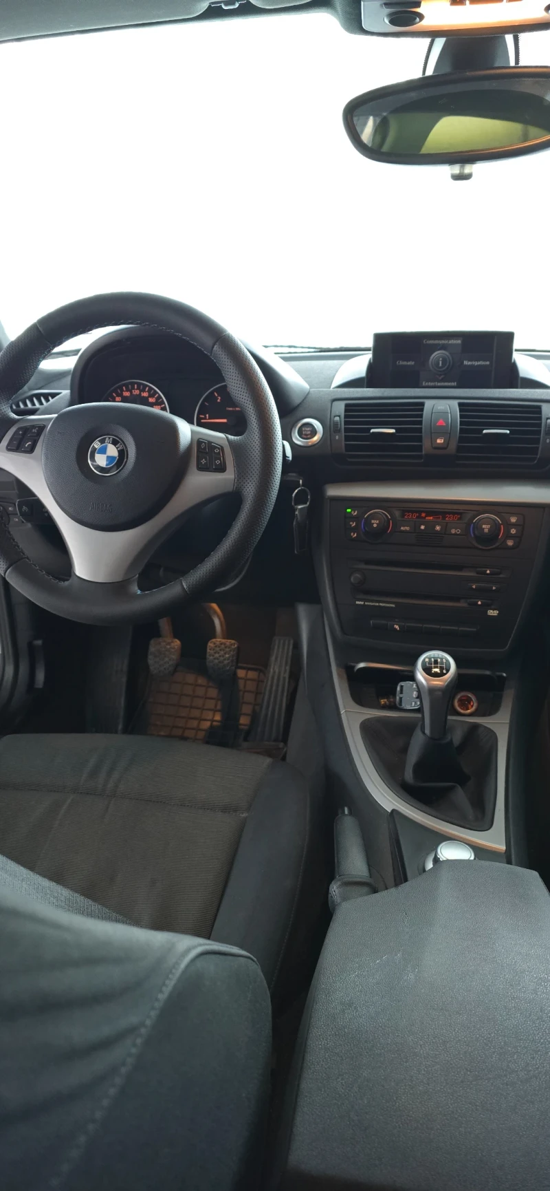 BMW 118 118D, снимка 6 - Автомобили и джипове - 48685979