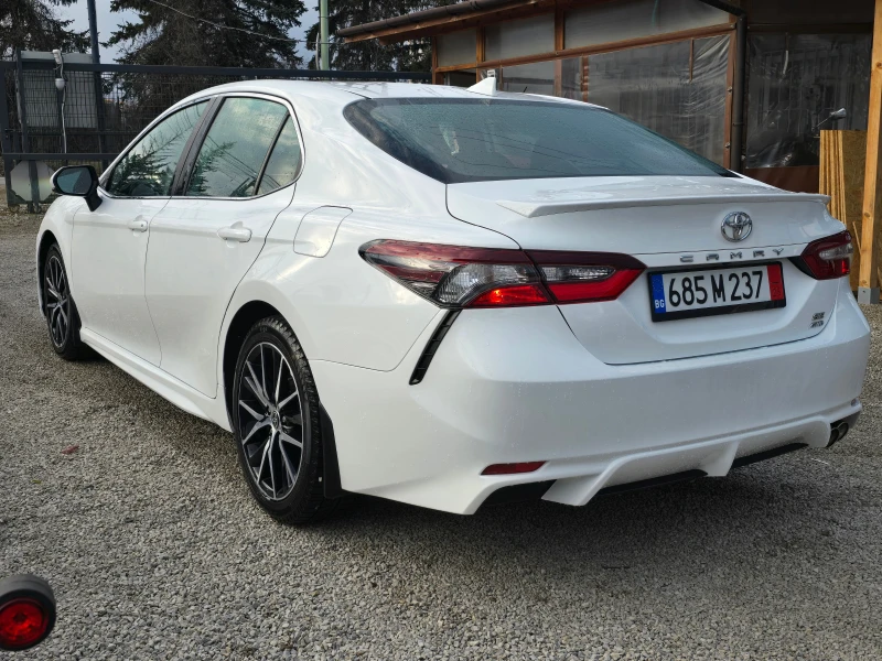 Toyota Camry 2.5i/AWD/Авт./Лизинг, снимка 5 - Автомобили и джипове - 48954933