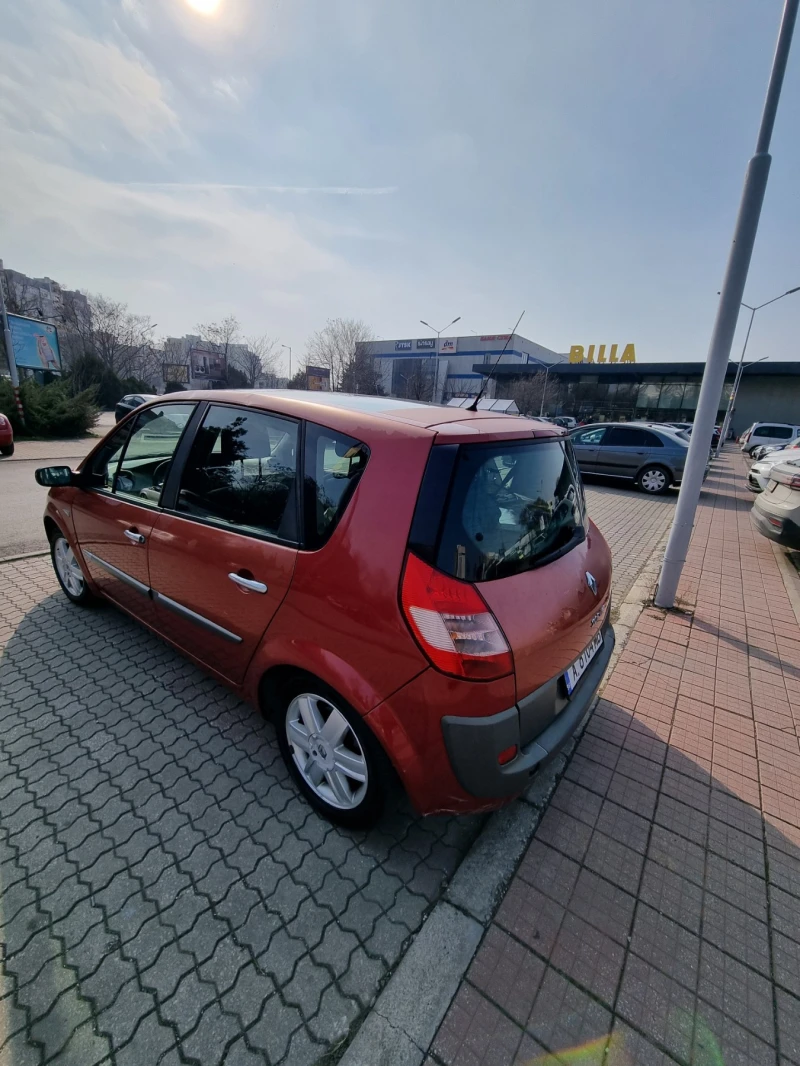 Renault Scenic, снимка 3 - Автомобили и джипове - 49156857