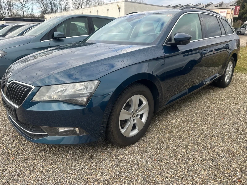 Skoda Superb 2.0 TDI Navi, снимка 1 - Автомобили и джипове - 49530982