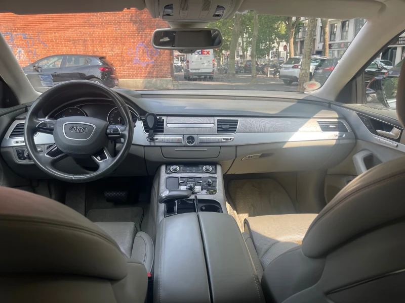 Audi A8 MatrixLED/Quattro/NightVision/Massage/ЛИЗИНГ/, снимка 11 - Автомобили и джипове - 52750135