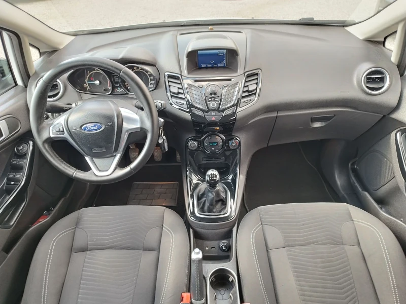 Ford Fiesta 1.5TDCI 75кс.TITANIUM, снимка 11 - Автомобили и джипове - 51254417