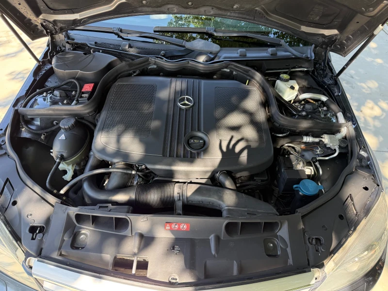 Mercedes-Benz C 250, снимка 15 - Автомобили и джипове - 51583959