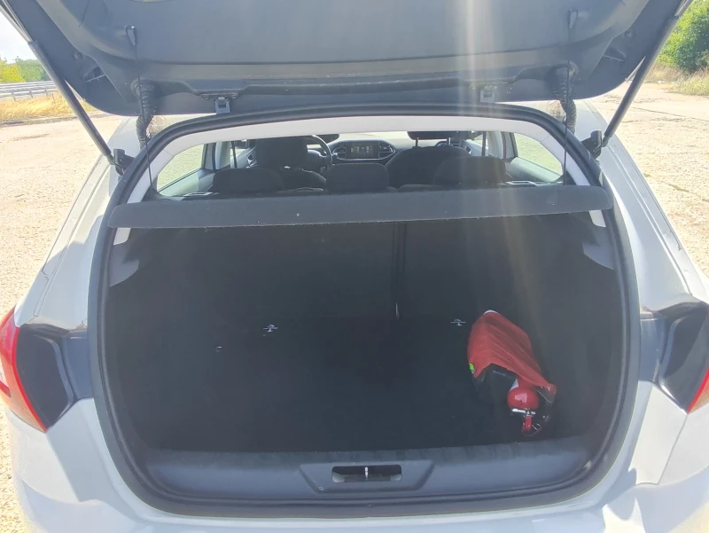 Peugeot 308, снимка 5 - Автомобили и джипове - 52106220