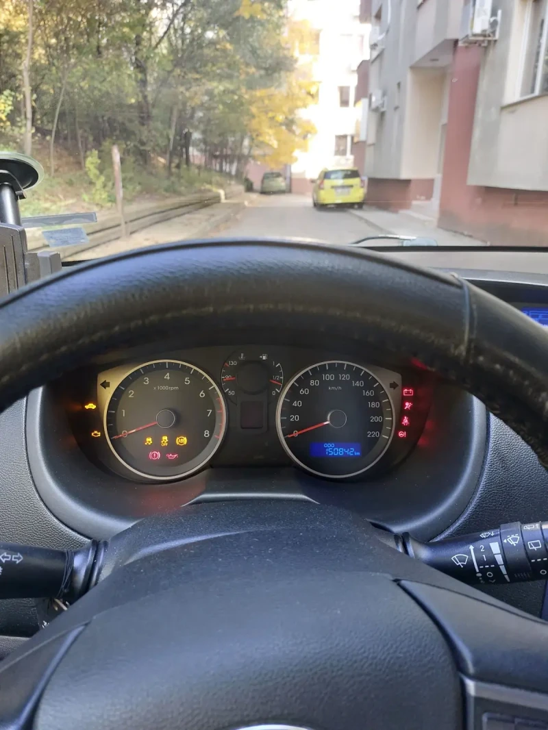 Hyundai I20 1.2 бензин /газ, снимка 7 - Автомобили и джипове - 51972546