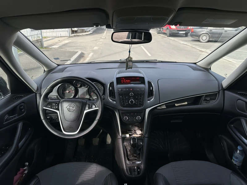 Opel Zafira Tourer Cosmo 1.6 CNG * Климатроник* 7 места* 136х , снимка 12 - Автомобили и джипове - 52317060