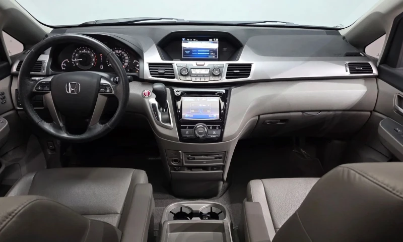 Honda Odyssey 3.5 4Th, снимка 6 - Автомобили и джипове - 52413944