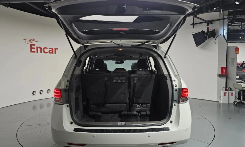 Honda Odyssey 3.5 4Th, снимка 17 - Автомобили и джипове - 52413944