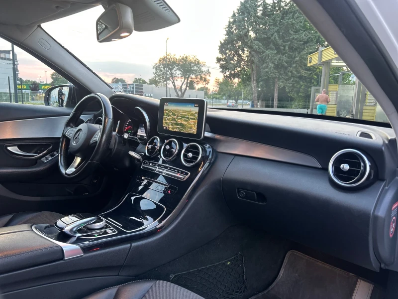 Mercedes-Benz C 220 Germany, снимка 9 - Автомобили и джипове - 53037574