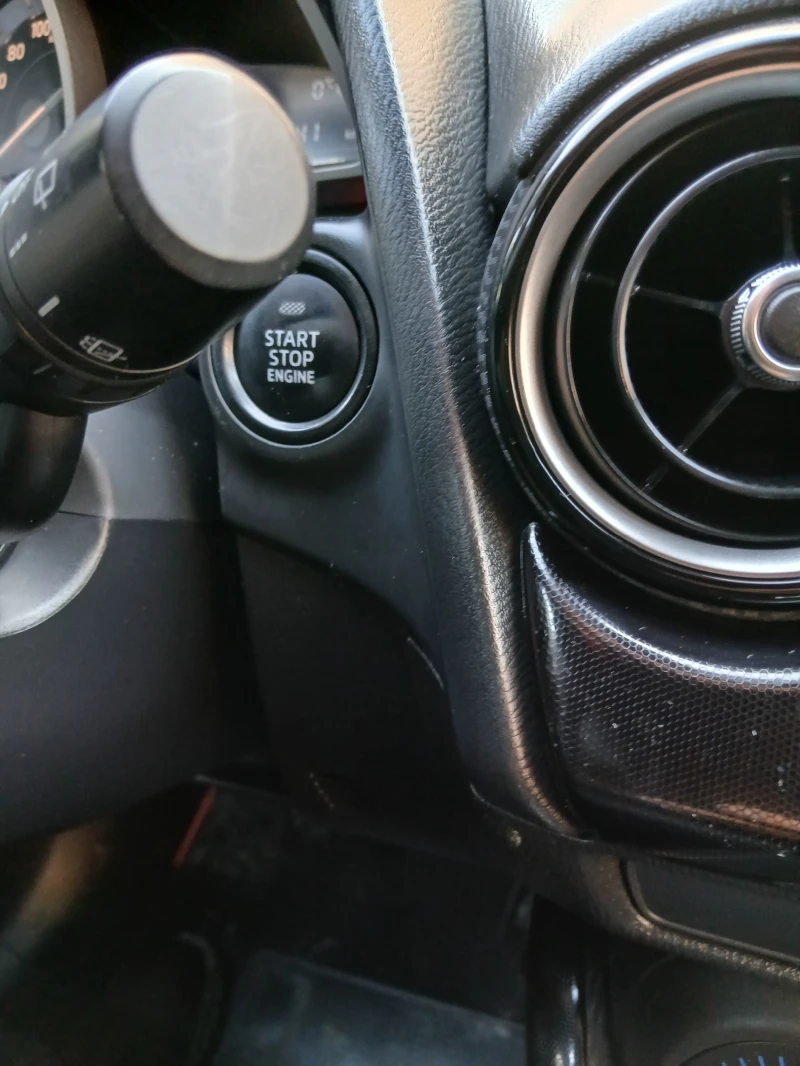 Mazda 2 SKYACTIV TECHNOLOGY 1.5D ;EURO6;НОВ ВНОС , снимка 12 - Автомобили и джипове - 53154280