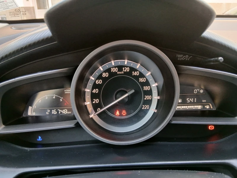 Mazda 2 SKYACTIV TECHNOLOGY 1.5D ;EURO6;НОВ ВНОС , снимка 10 - Автомобили и джипове - 53154280