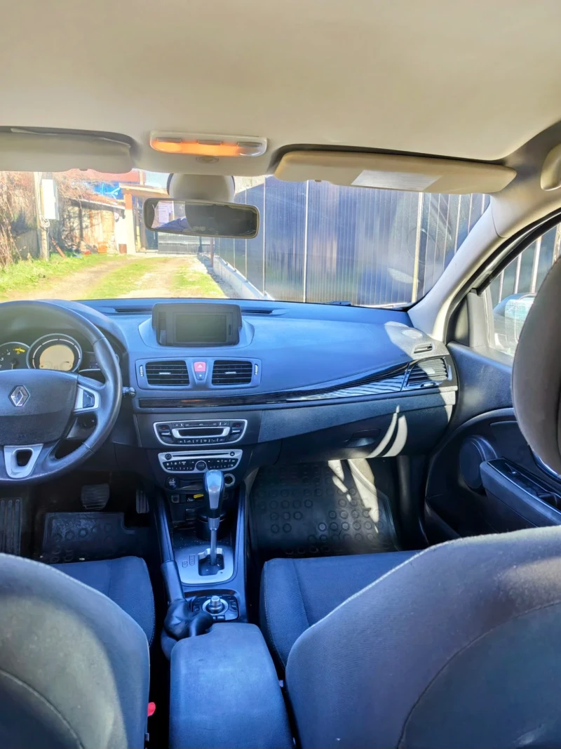 Renault Megane 3, снимка 10 - Автомобили и джипове - 53180184