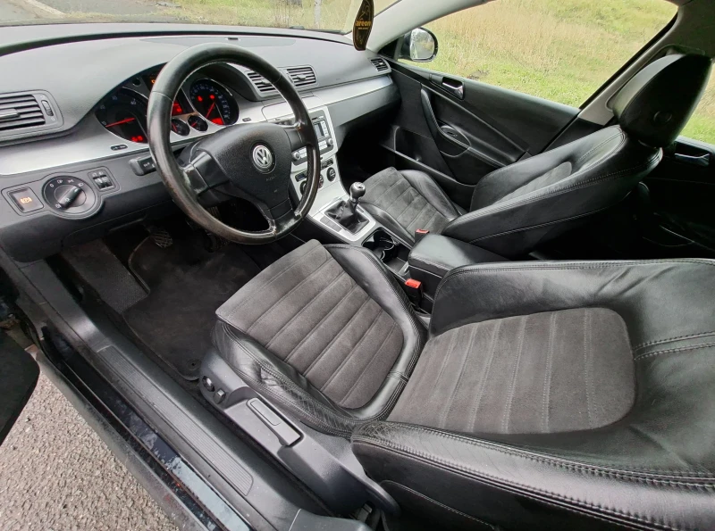 VW Passat 2.0 TDI , снимка 11 - Автомобили и джипове - 53288216