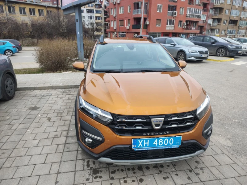 Dacia Sandero, снимка 2 - Автомобили и джипове - 53475742