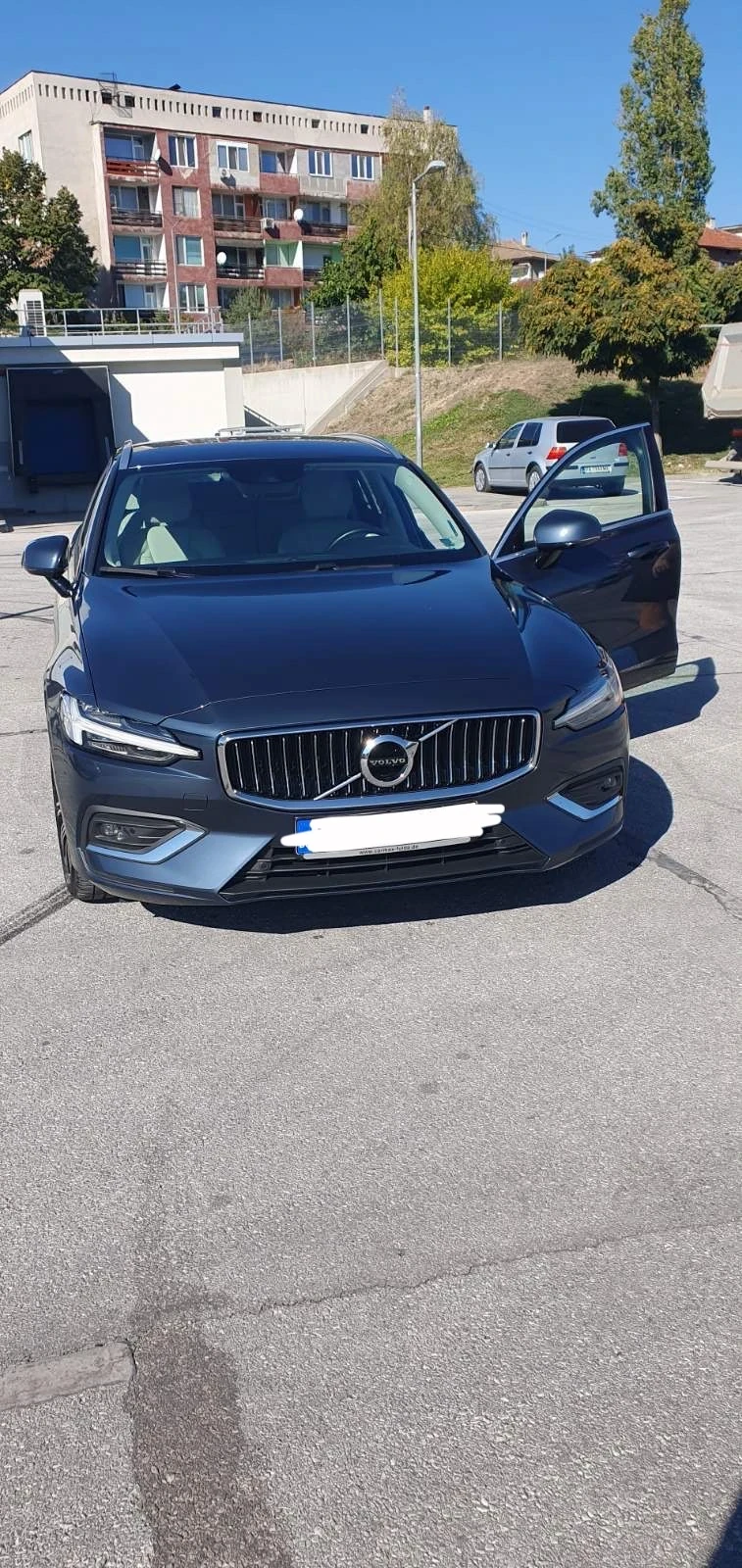 Volvo V60, снимка 2 - Автомобили и джипове - 49608826