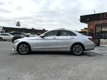 Mercedes-Benz C 300 4MATIC* АвтоКредит* (Цена до БГ) , снимка 3 - Автомобили и джипове - 53959193