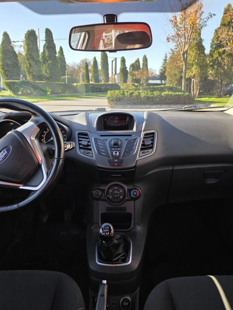 Ford Fiesta, снимка 7 - Автомобили и джипове - 54041833