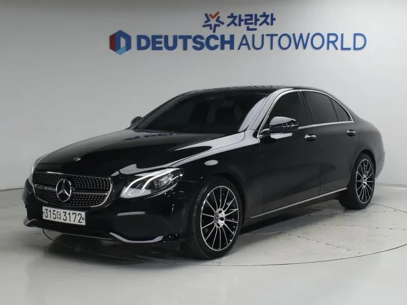 Mercedes-Benz E 300 Avantgarde