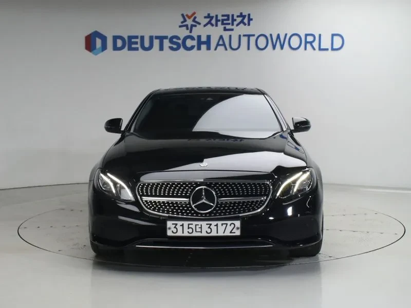 Mercedes-Benz E 300 Avantgarde, снимка 3 - Автомобили и джипове - 56018761