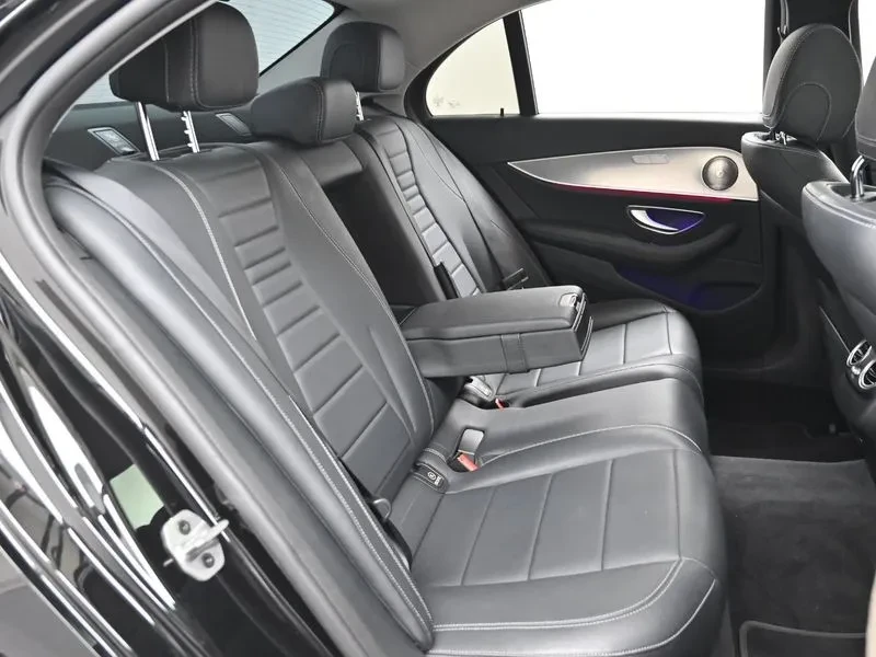 Mercedes-Benz E 300 Avantgarde, снимка 12 - Автомобили и джипове - 56018761