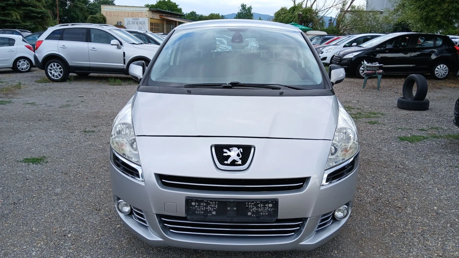 Peugeot 5008 1.6 HDI - изображение 3