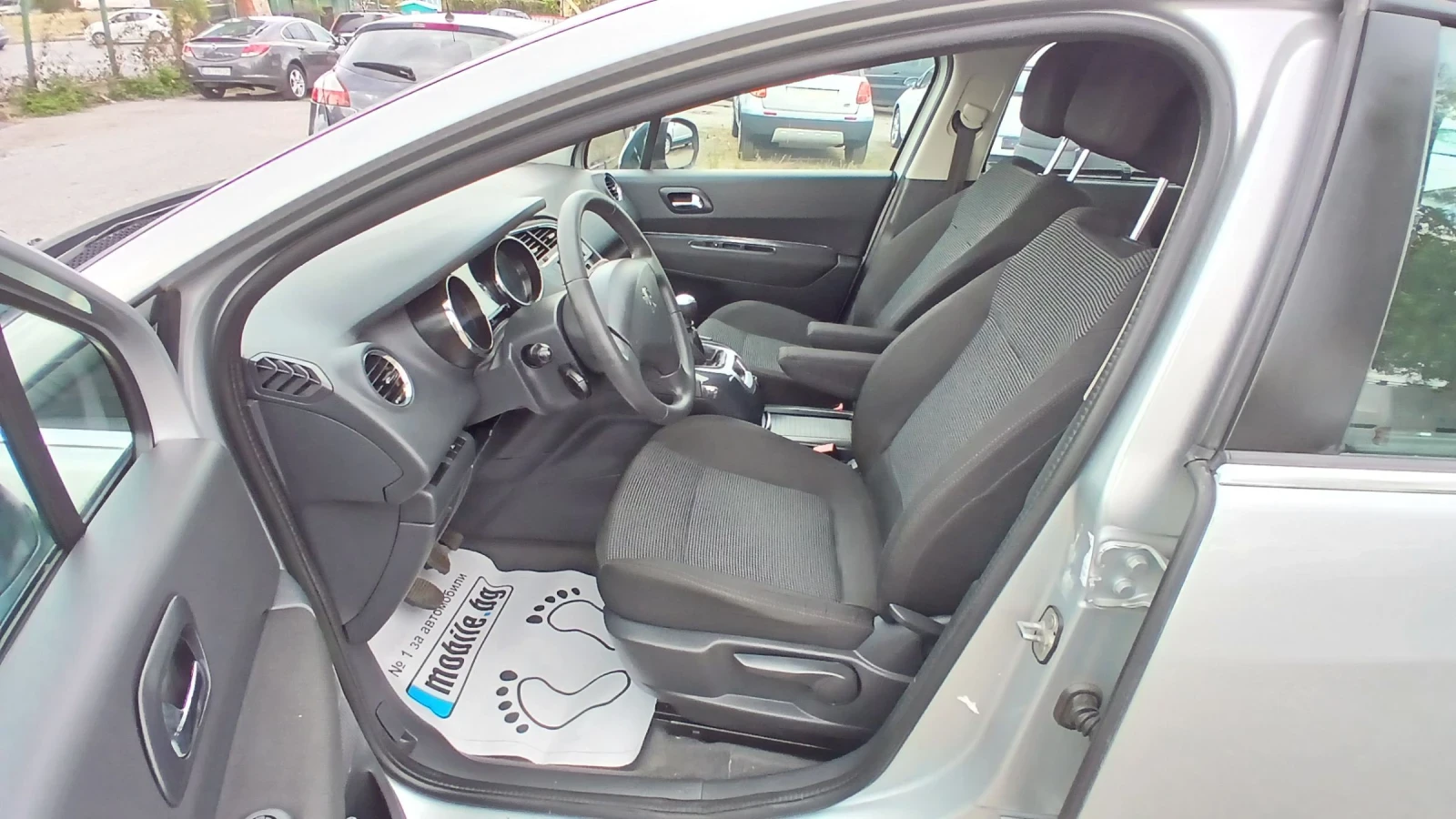 Peugeot 5008 1.6 HDI - изображение 8