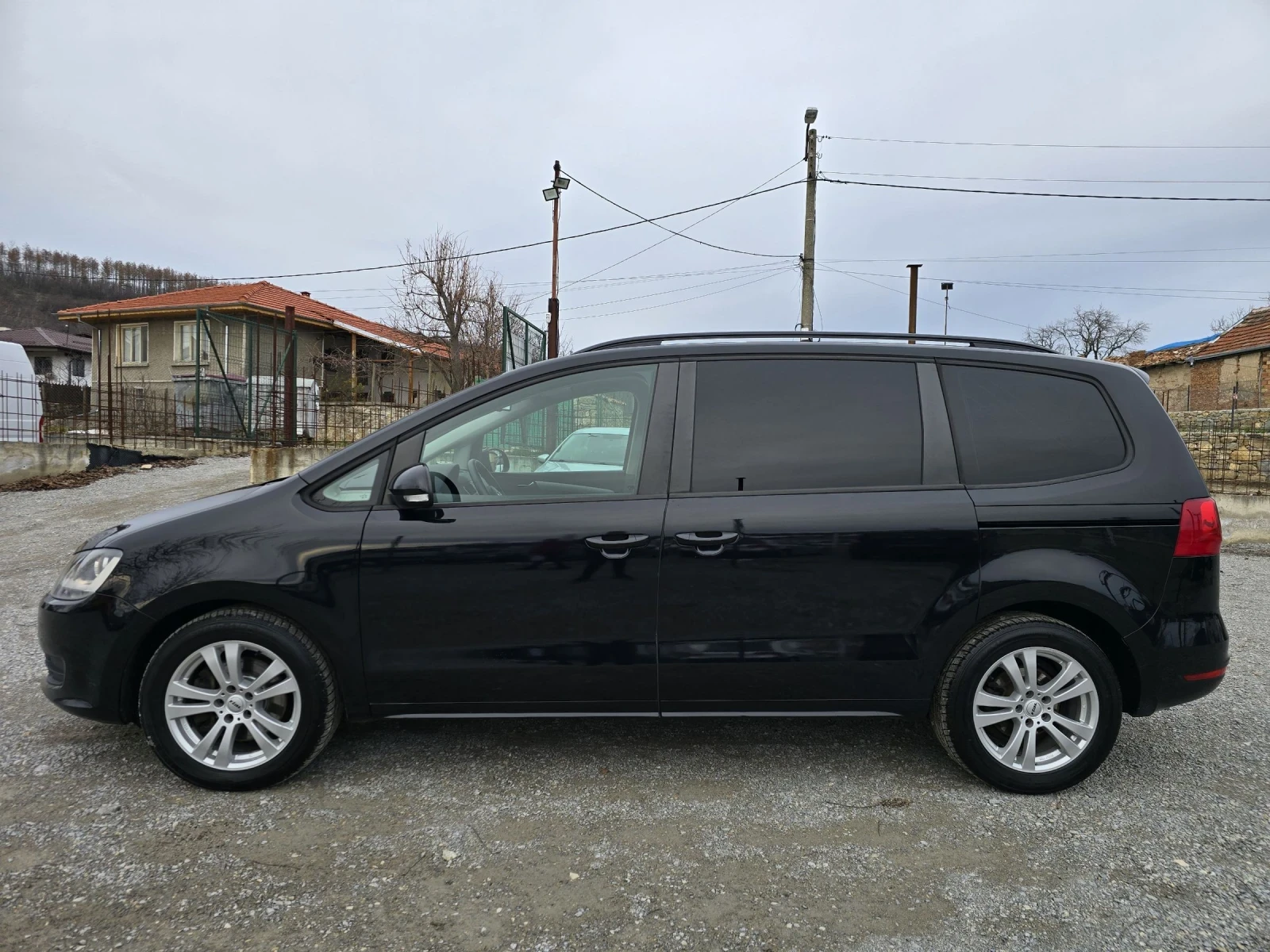 VW Sharan 2.0 TDI 140 К.С. АВТОМАТ / КЛИМАТРОНИК / ЕВРО 5 - изображение 5