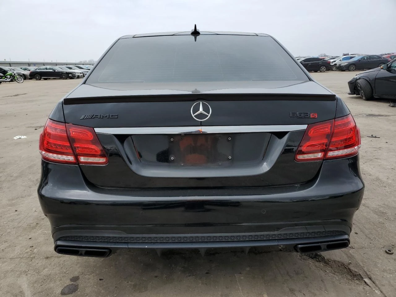 Mercedes-Benz E 63 AMG S 4MATIC - изображение 3