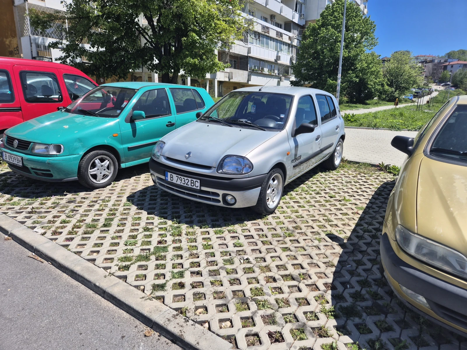 Renault Clio 1.4i - изображение 6