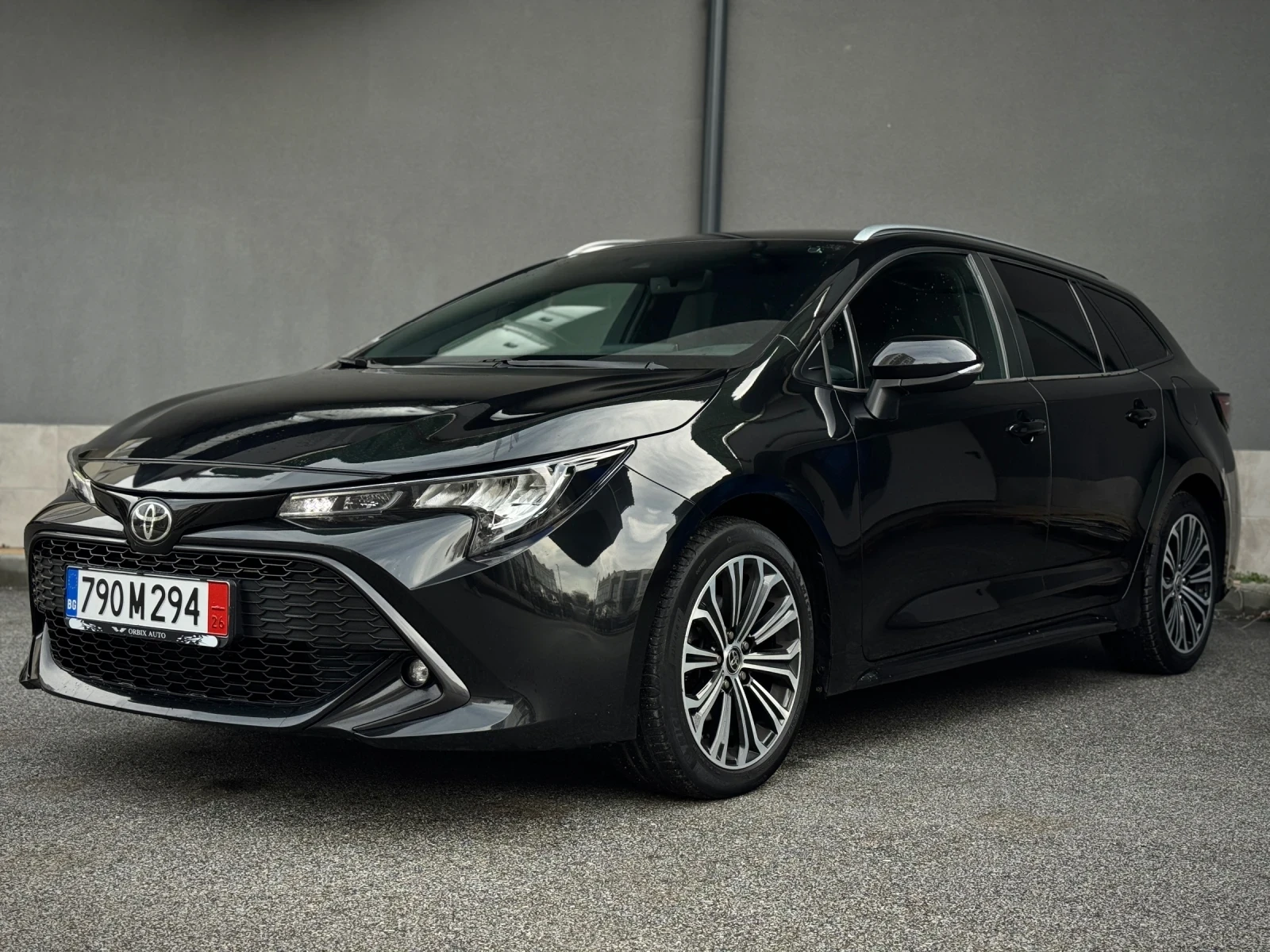 Toyota Corolla ГАРАНЦИОННА // Върнат от лизинг