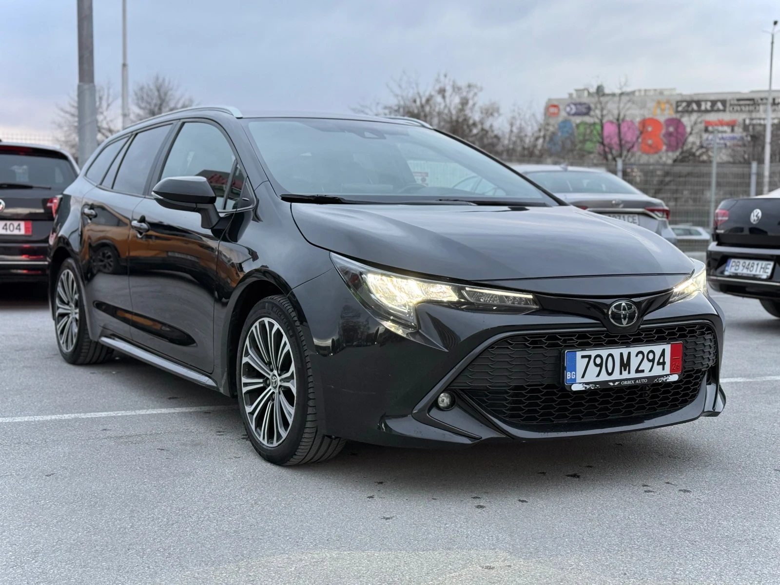 Toyota Corolla Executive Plus/ Автомобил върнат от лизинг - изображение 3