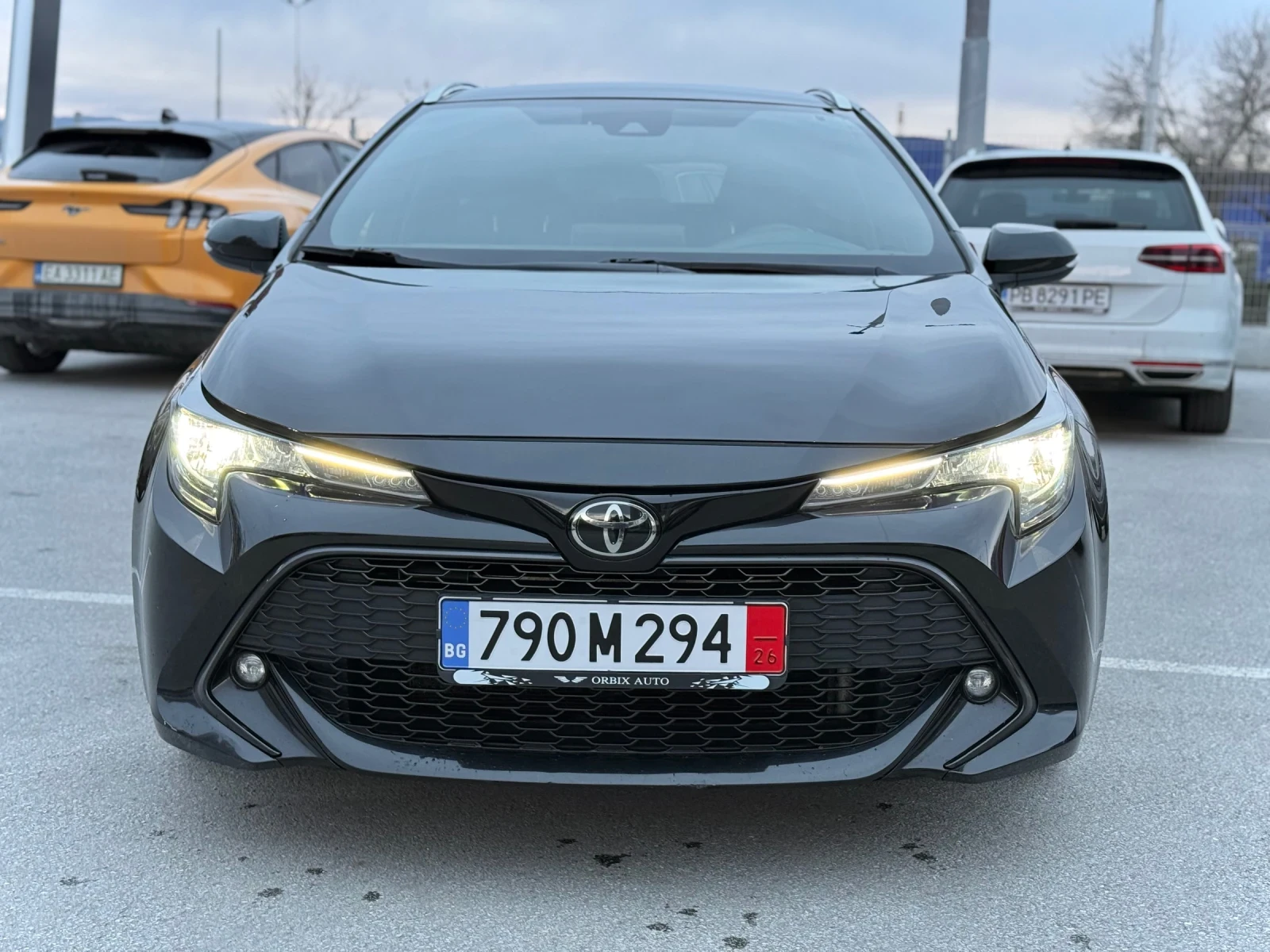 Toyota Corolla Executive Plus/ Автомобил върнат от лизинг - изображение 2