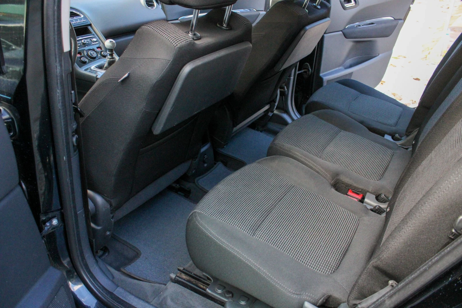 Peugeot 5008 1.6HDI / DISTRONIC / NAVI / HEAD UP | Mobile.bg   11