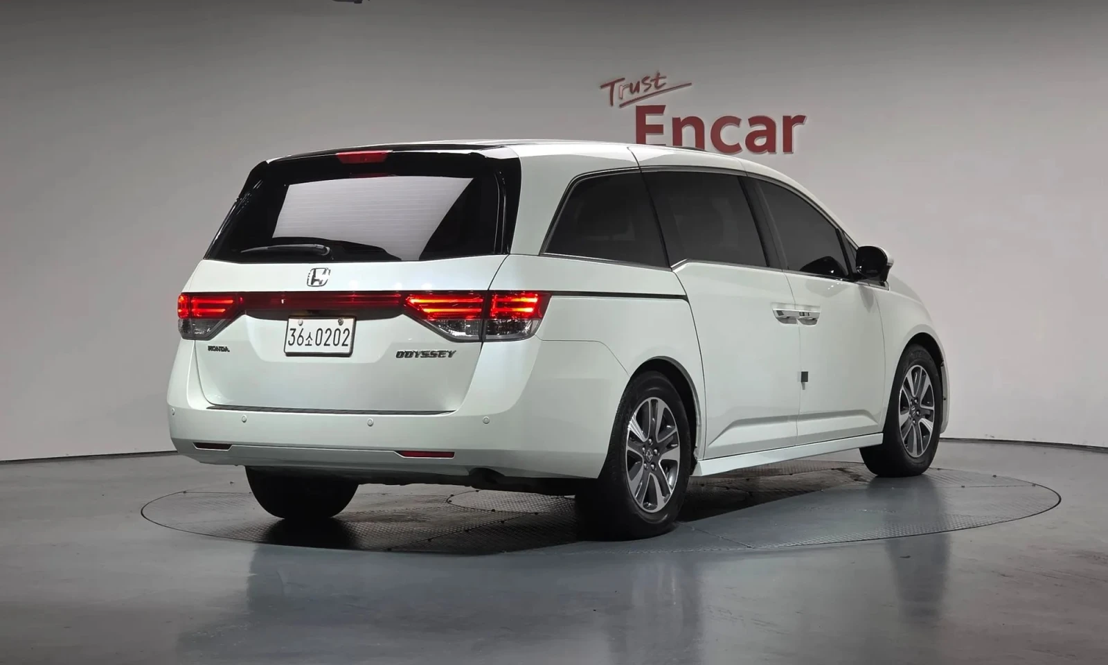 Honda Odyssey 3.5 4Th - изображение 2